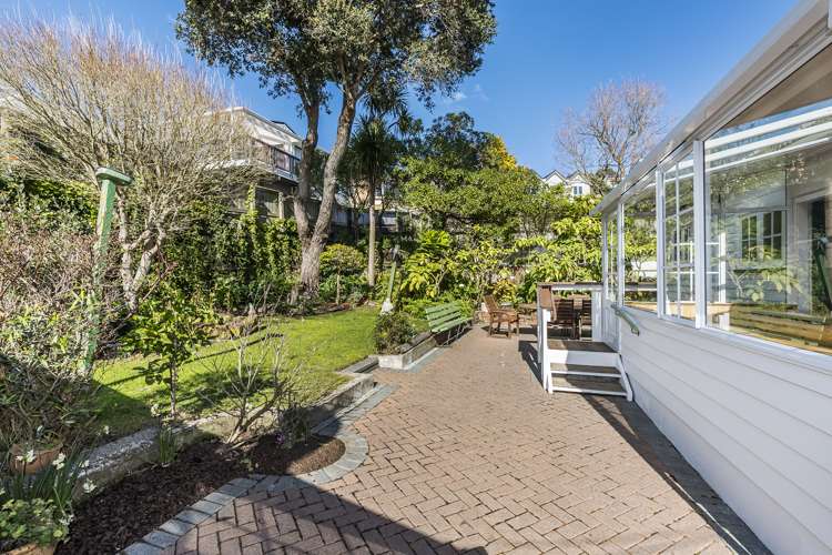 15 Streatlam Crescent Strathmore Park_10