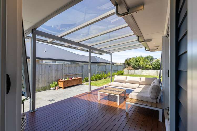 6 Atlantic Drive Fitzherbert_25