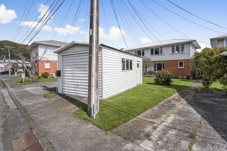 5T/220 Waiwhetu Road Waterloo_21