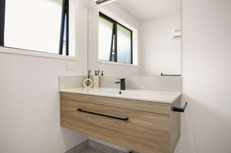 19 Ngaroma Crescent Whitianga_22