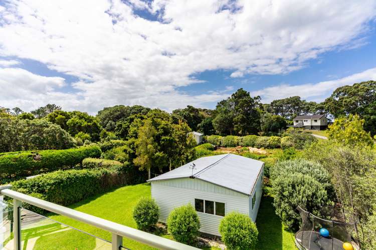 689 Cove Road Waipu_29