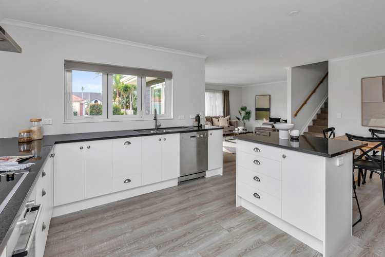 11 Aarts Place One Tree Point_8