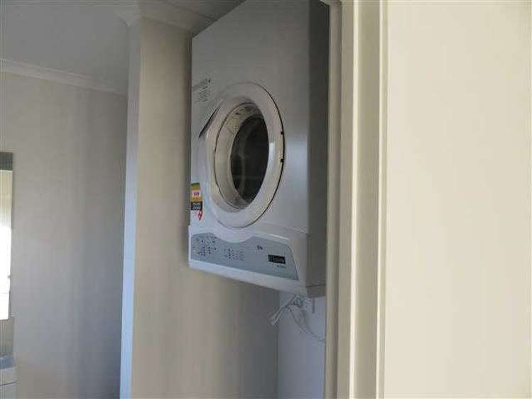 13 Chiefs Court 1076_12