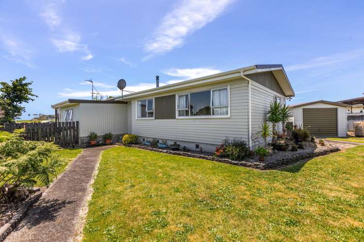 5 Newbury Place Waitara_1
