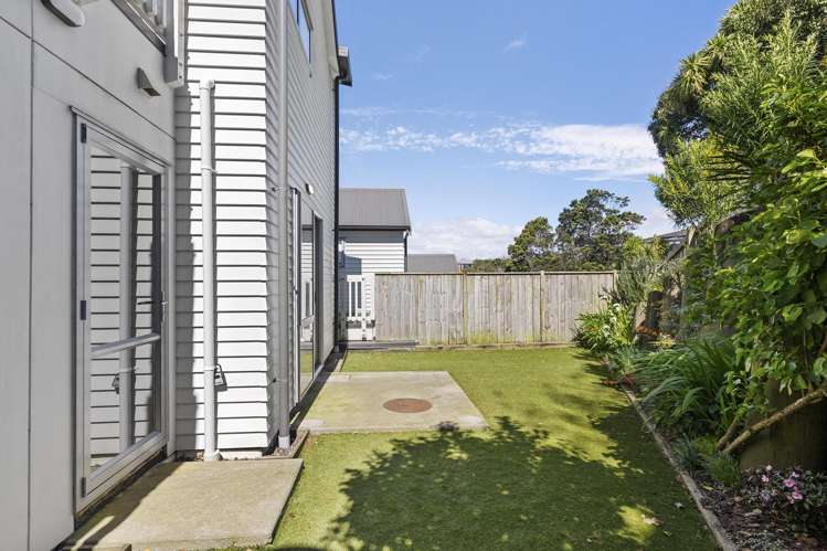 2/27 Powell Street Avondale_20