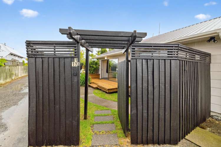 1/17A Strickland Street Somerfield_16