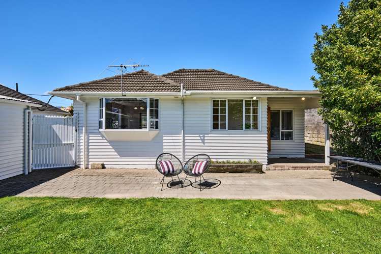 15 Palmer Crescent Silverstream_16