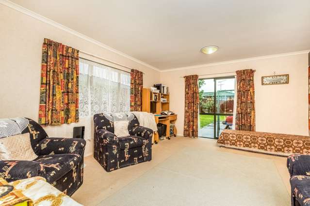 5 Gretton Court Flat Bush_2