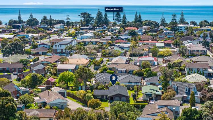 15 Edgewater Grove Orewa_21