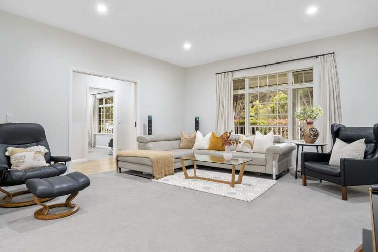 33 Cochran Road Oratia_9