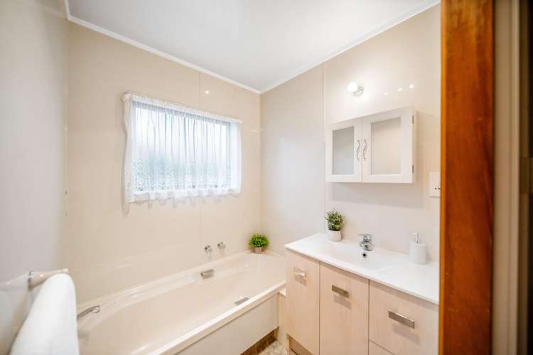 13 O'Connor Drive Pukekohe_11