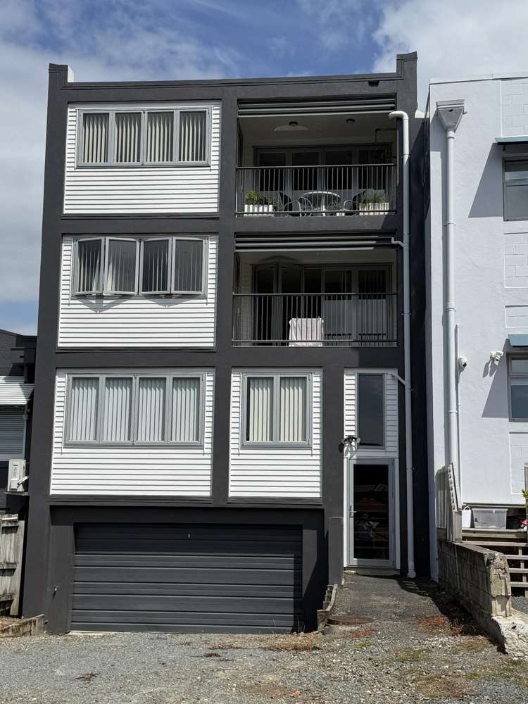 2/10 Uxbridge Road Howick_1