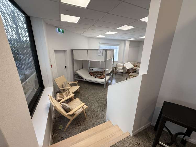 Shop 5/128 Hurstmere Road Takapuna_10