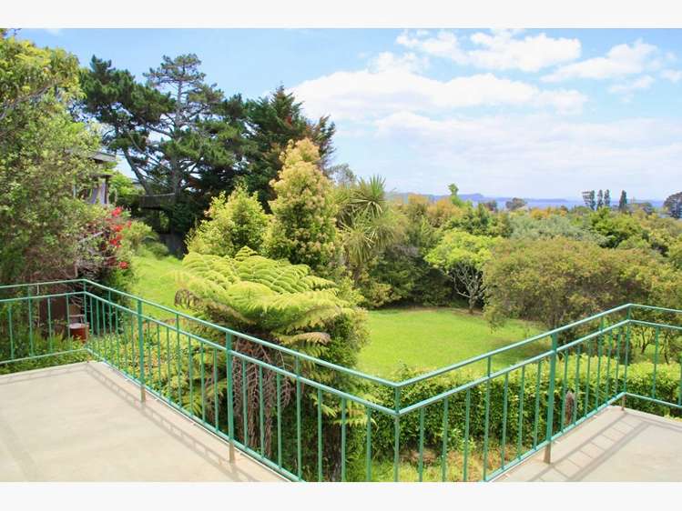6 Rimu Road Stanmore Bay_2