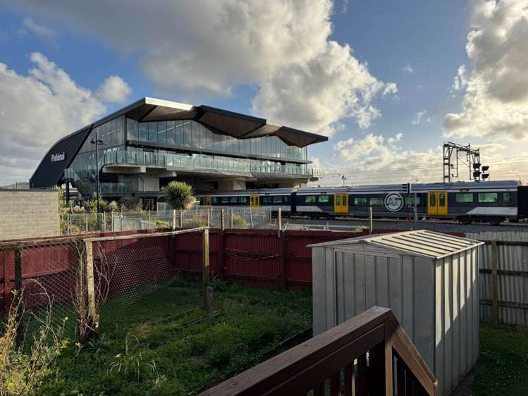 8 Cambridge Road Manurewa_14