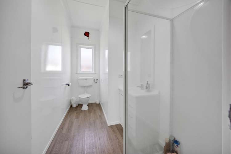 23 Layard Street Opunake_21