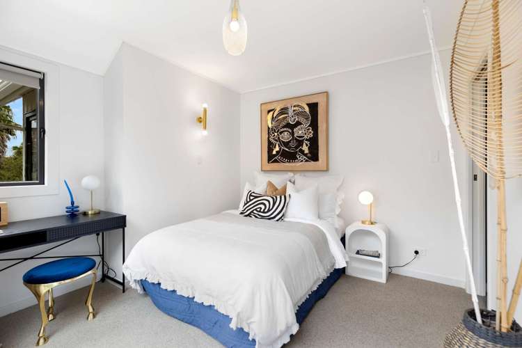 49A Great North Road Saint Johns Hill_21