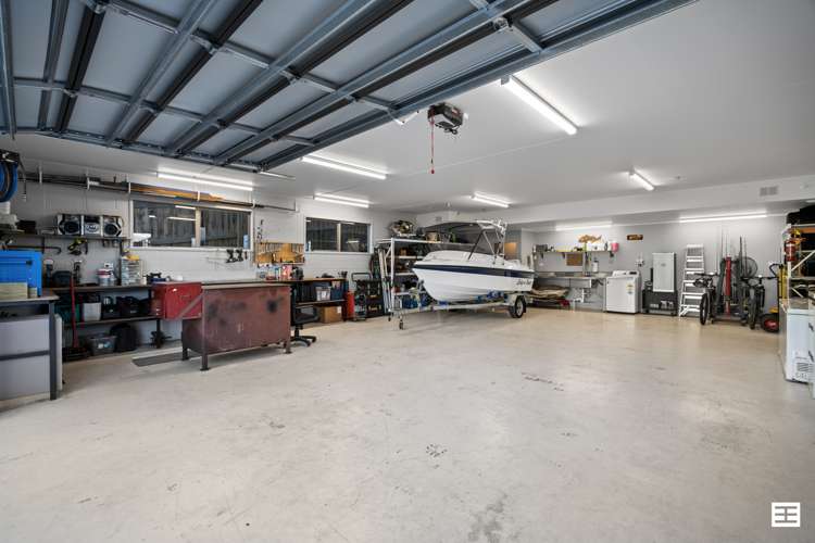 10 Kissling Terrace Pyes Pa_27