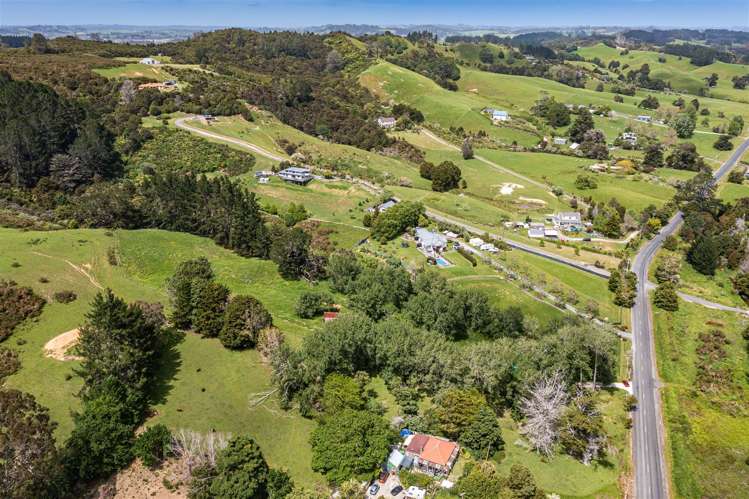 863 Weranui Road Wainui_16