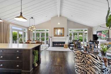 15 Holsworthy Road_2