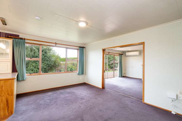 11 Douglas Street_5