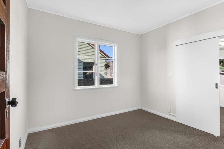 40 Centennial Cres Te Hapara_12