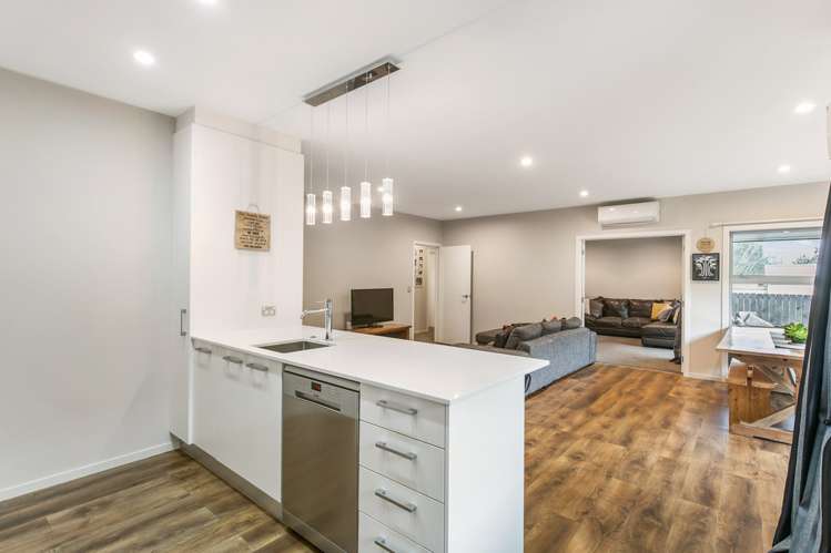 8a Valley Road Pukekohe_16