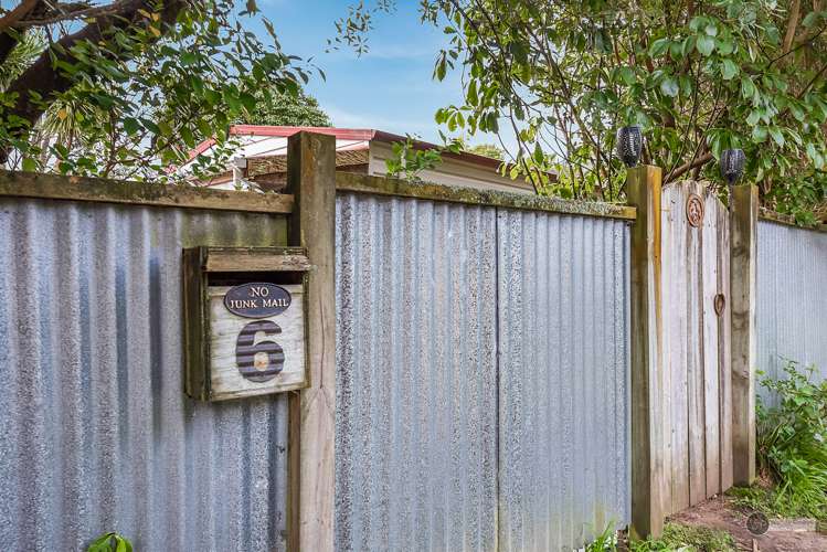 6 Raukawa Street Stokes Valley_17