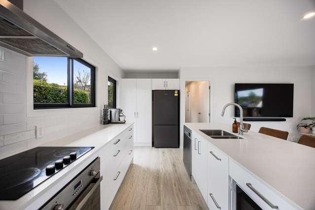 85b Rosario Crescent Red Beach_3