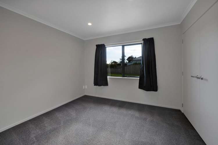 76A Glover Road Hawera_14