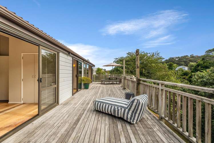 37b Ocean Road Surfdale_13