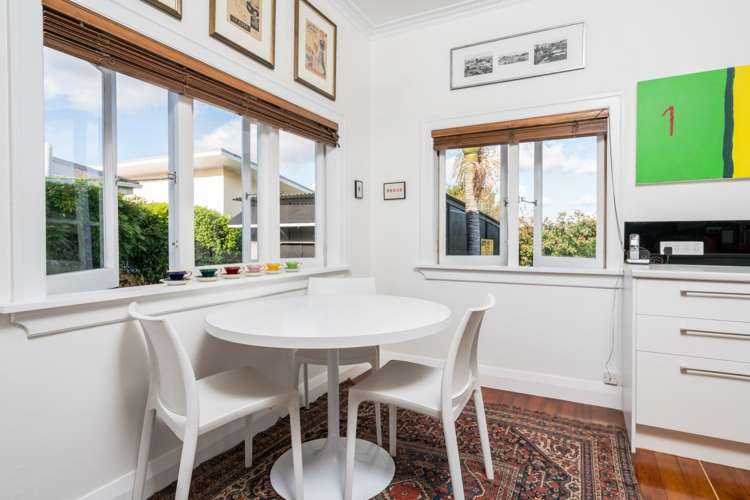 323 Western Hills Drive Avenues_5