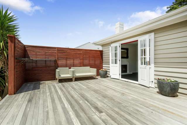 42 Bledisloe Crescent Wainuiomata_2