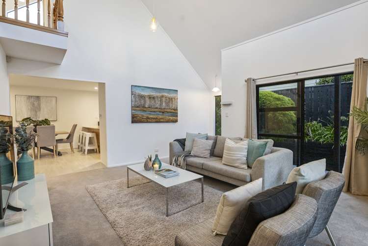 2/184 Norman Lesser Drive Saint Johns_5