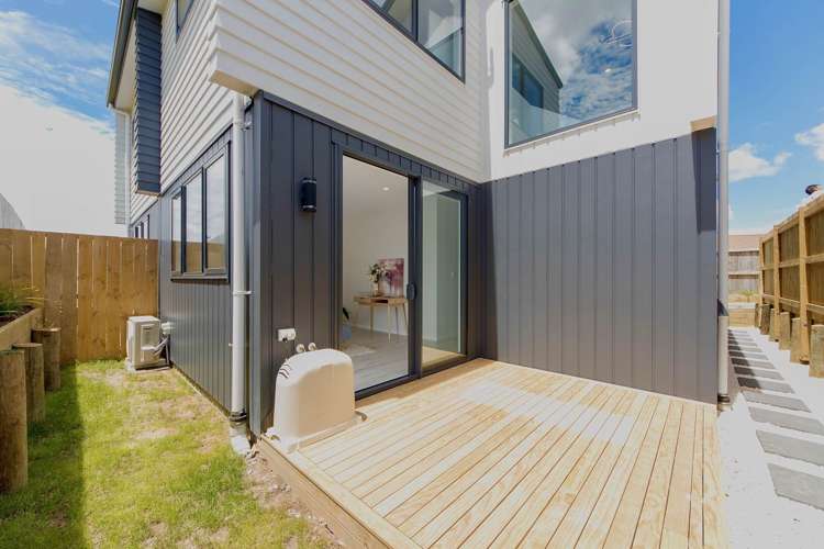 19c Granville Drive Massey_5