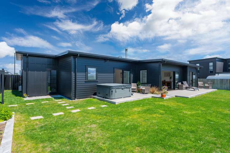 31 Maunganamu Drive Wharewaka_24