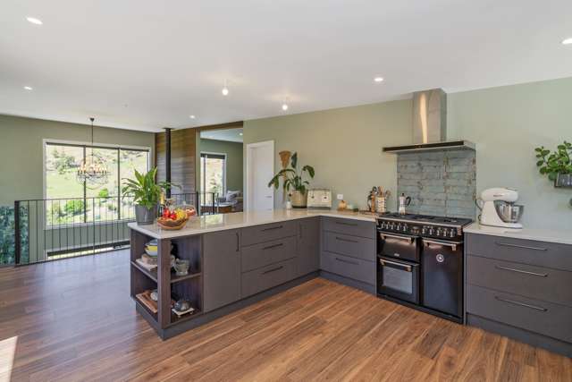 40 Spikes Way Whitianga_2