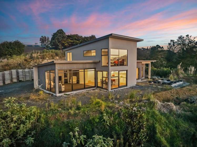 120B Golf Harbour Drive_1