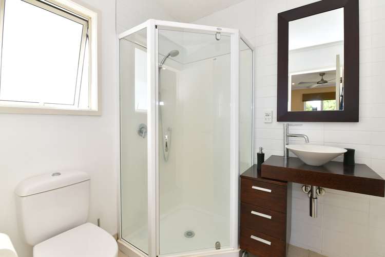 10 Melia Place Stanmore Bay_13