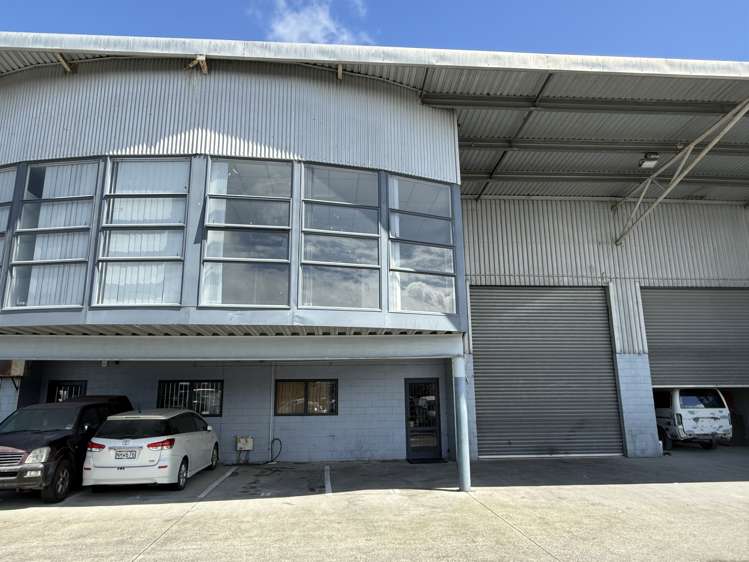 35 McLaughlins Road_0