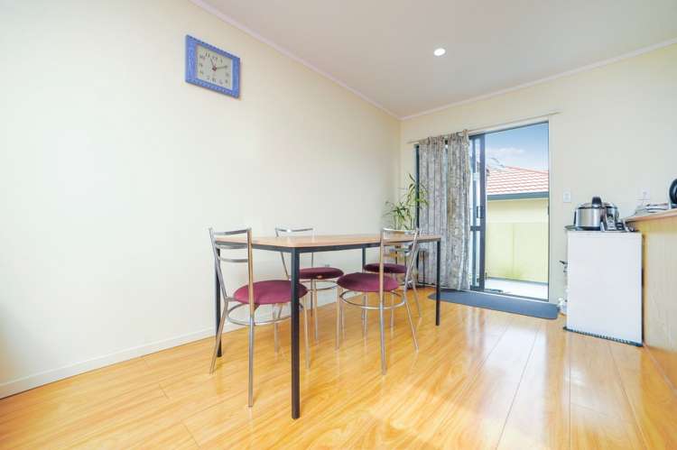 3/8 Margan Avenue New Lynn_5