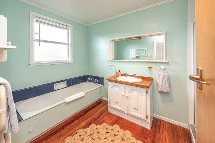 11 Saint Leonard Street Saint Johns Hill_20