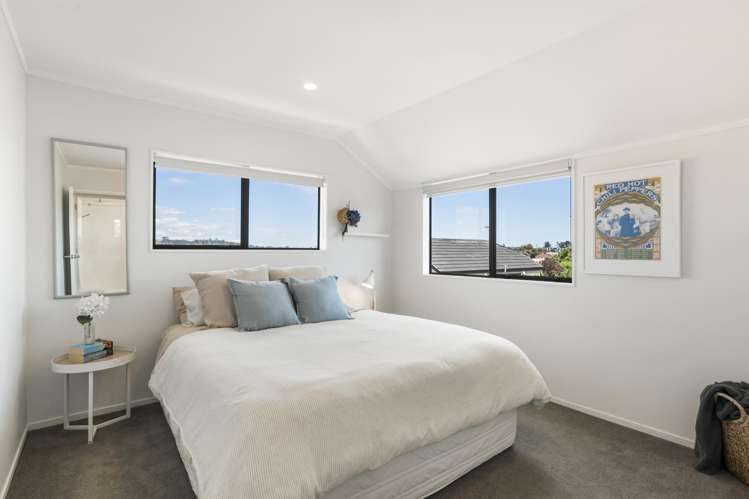 3/9 Billabong Place Botany Downs_9