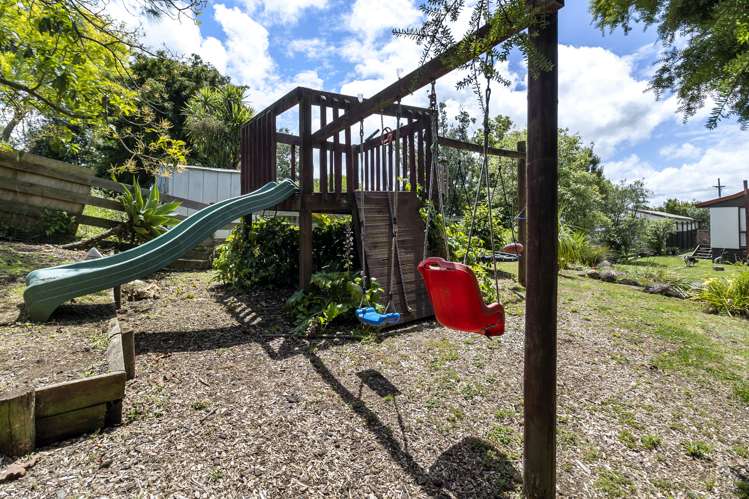 32 Cemetery Road, Waiuku Waiuku_2