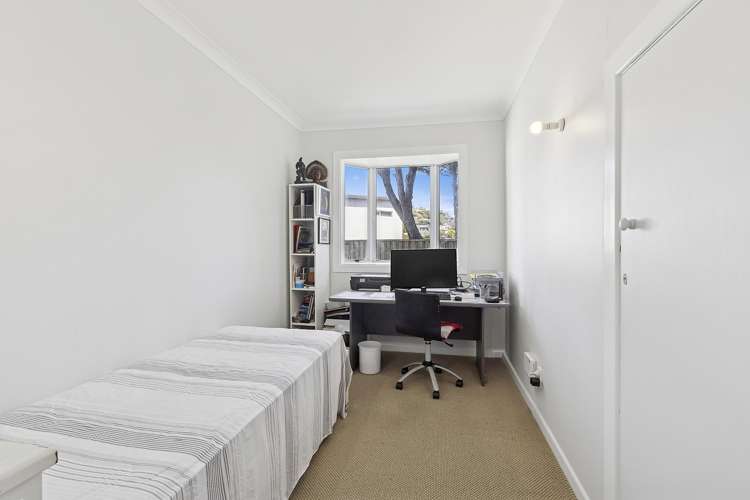 31 Kiriwai Road Paremata_15