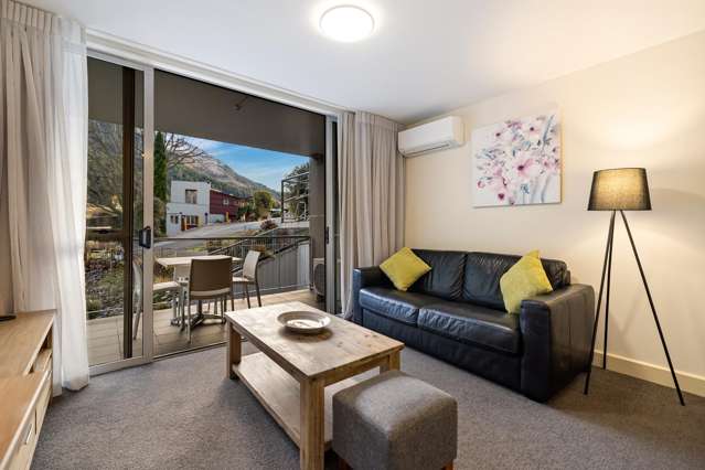 10/15-17 Gorge Road Queenstown_4