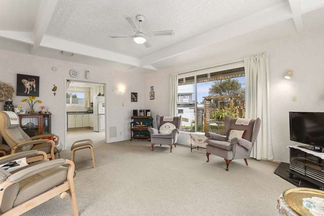 15b Doment Crescent Orewa_3