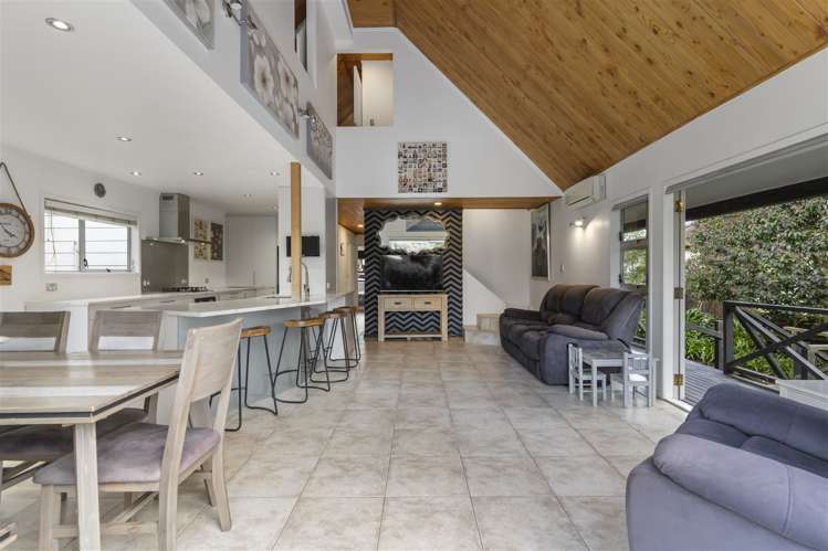 19 Marendellas Drive Bucklands Beach_8