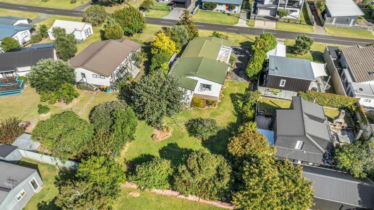 124 Given Avenue Whangamatā_20