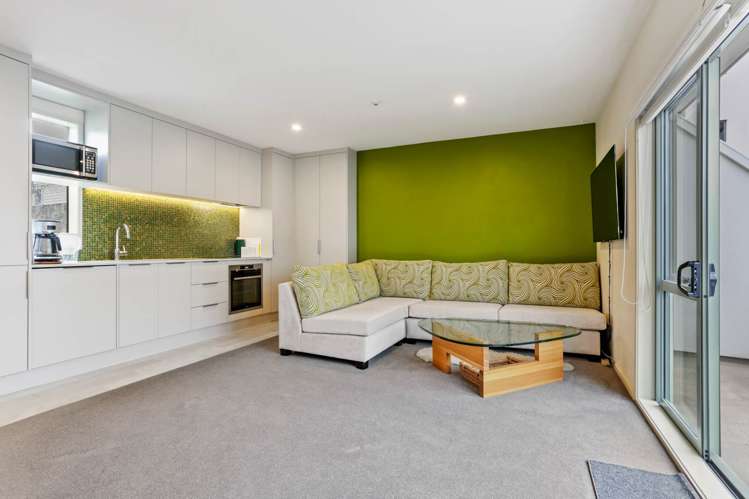 30/10 Ruru Street Eden Terrace_5